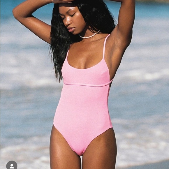 NWT L*Space Bree Classic One Piece in Guava (Pink) - Picture 1 of 14